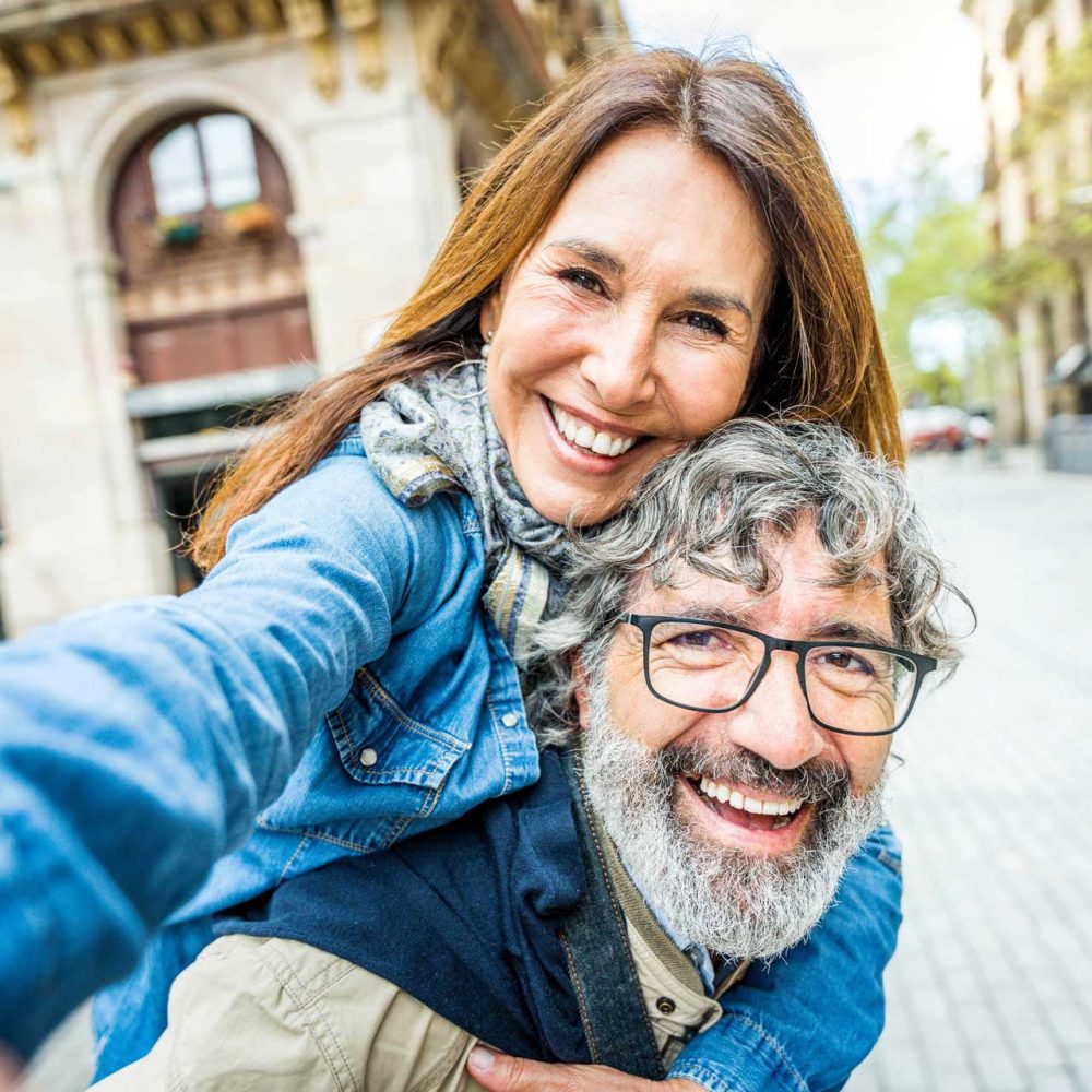 livinmadrid_about-us_01